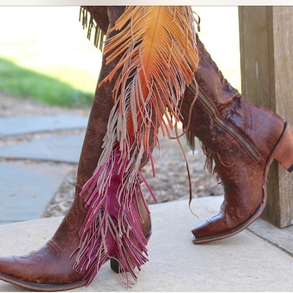 SOLD‼️NIB Junk Gypsy Spirit Animal Boho Ombré Fringe Boots Sz 6 BRAND NEW‼️SOLD - Picture 2 of 16